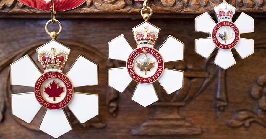 image of students and staff at Western