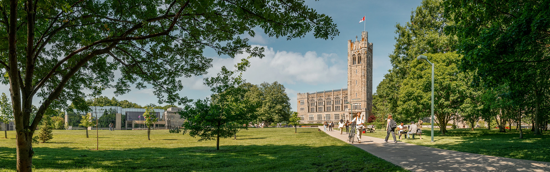 Students walking through Western University campus